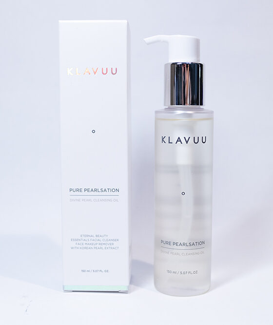 Review: Pure Pearlsation Divine Pearl Cleansing Oil & Revitalizing Facial Cleansing Foam (KLAVUU)